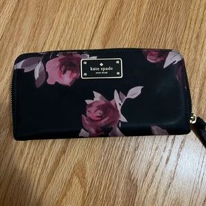 Kate Spade Floral Zip around wallet